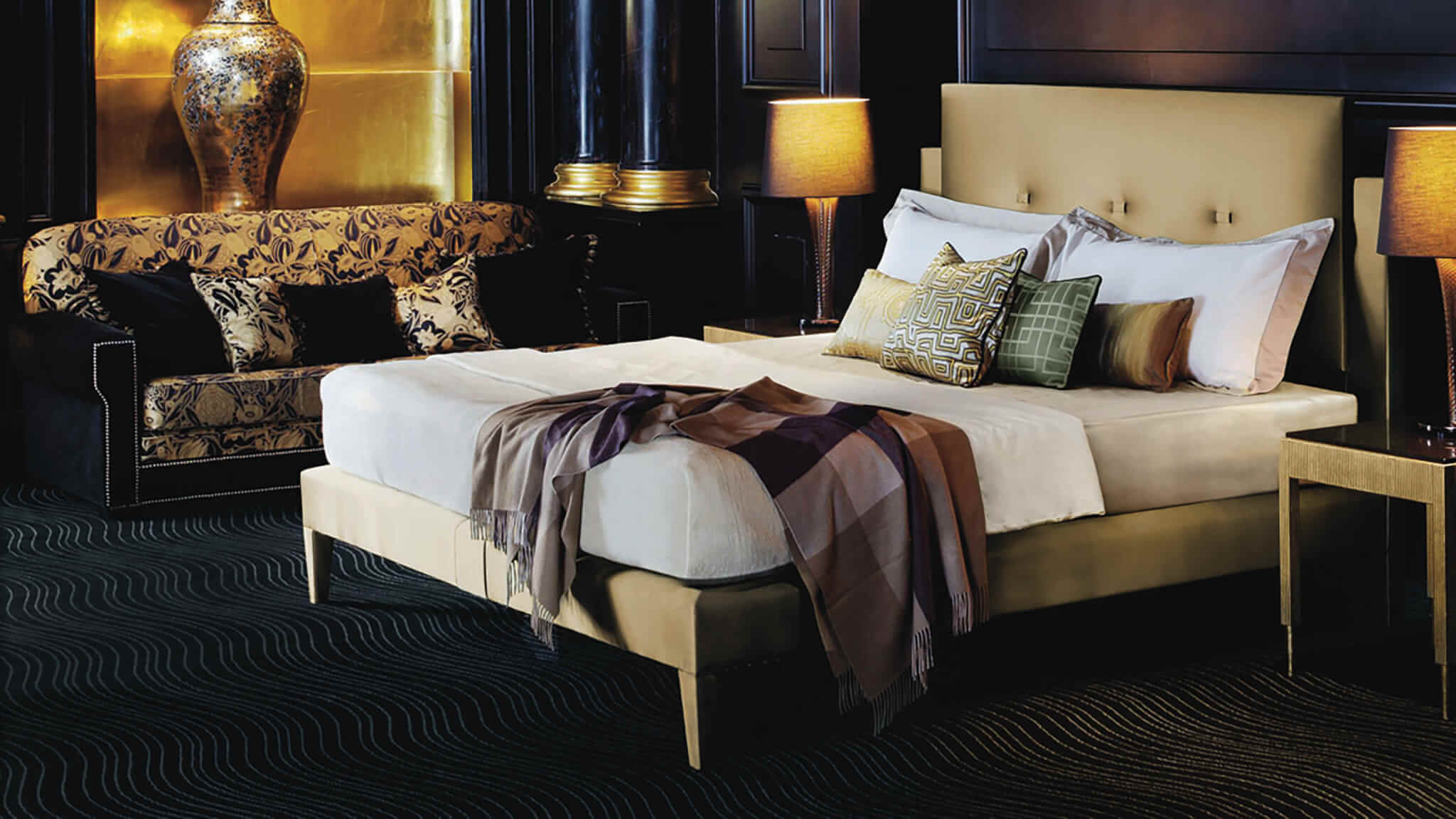 Savoy bed - Savoir House Design