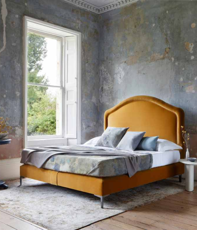 Our Savoir Cassie bed paired with our Nº5 bed set